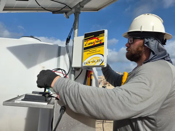 On-site diagnosis and repair of chemical injection equipment